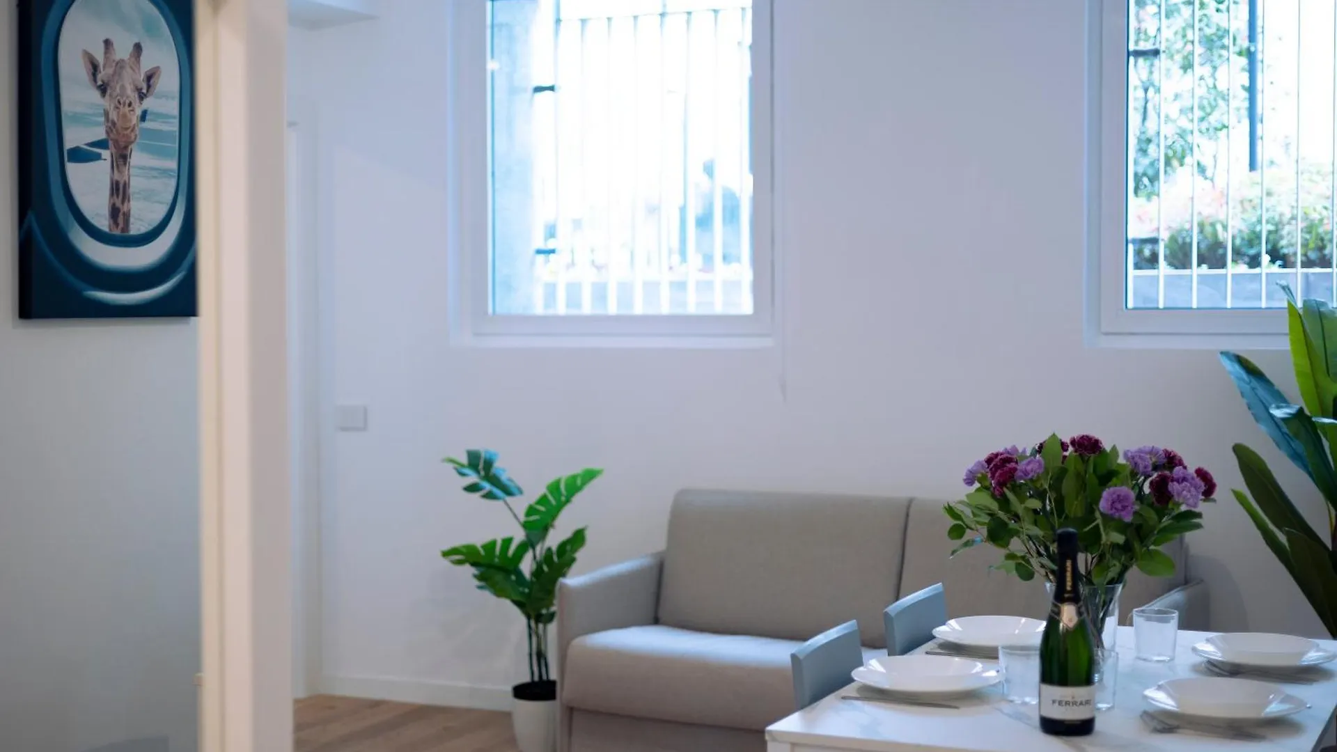 The Urban Wildlife - San Babila Duomo Apartment Milan 0*,  Italy