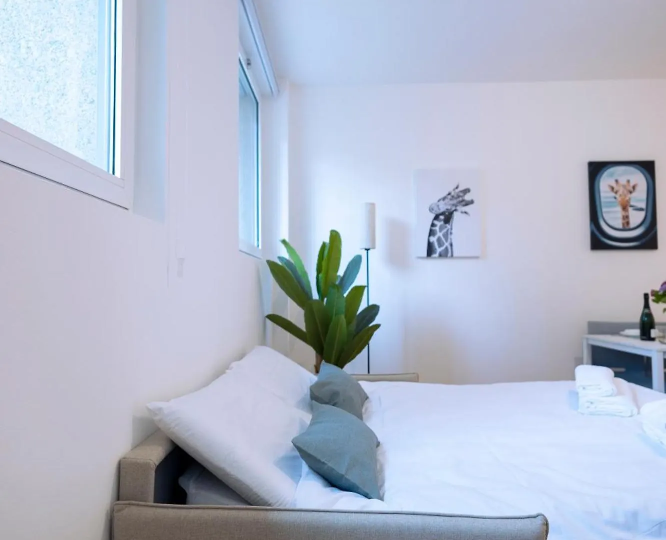 The Urban Wildlife - San Babila Duomo Apartment Milan Italy